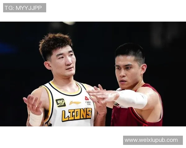 孙铭徽与队友合作默契,带领球队逆转击败强敌