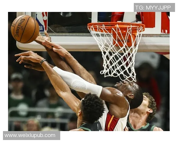 热火逆转雄鹿，季后赛首胜引发篮球狂热